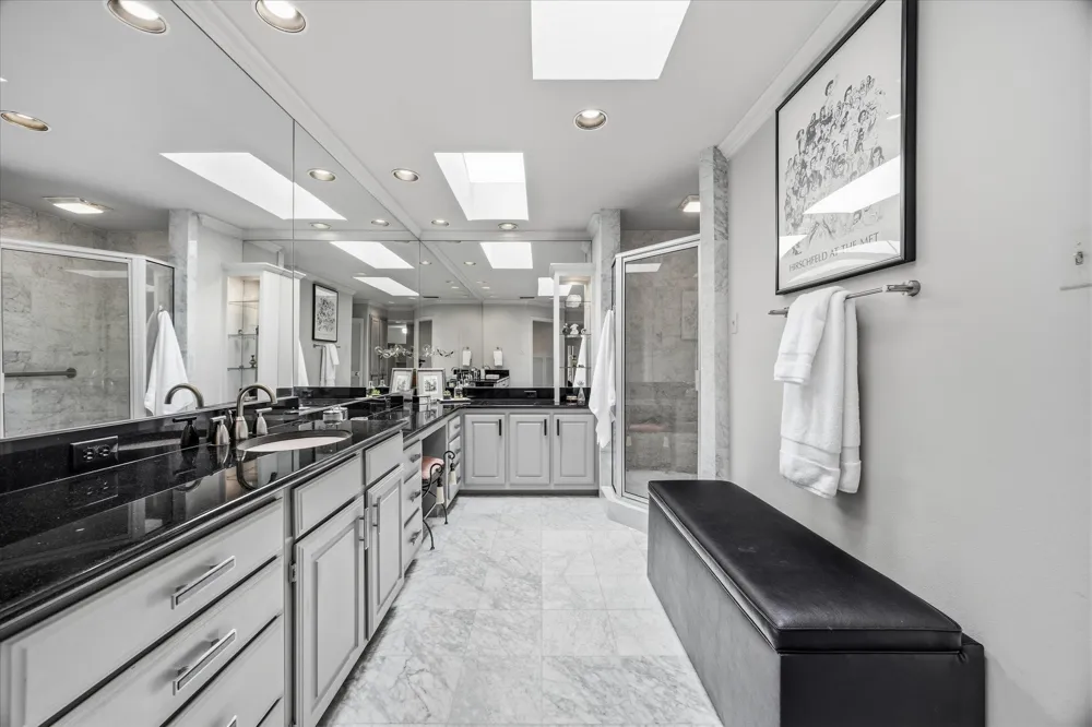 12277 Montego Plaza Dallas, TX 75230