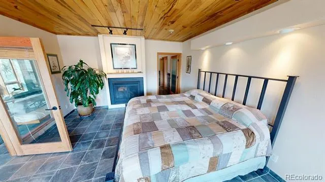 1071 Black Canyon Road Crawford, CO 81415