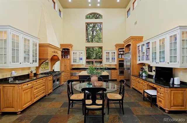 7701 Brockway Drive Boulder, CO 80303