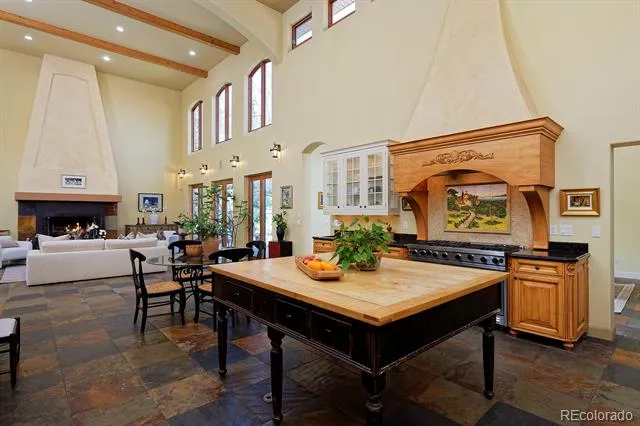 7701 Brockway Drive Boulder, CO 80303