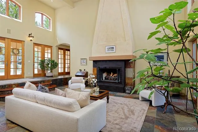 7701 Brockway Drive Boulder, CO 80303