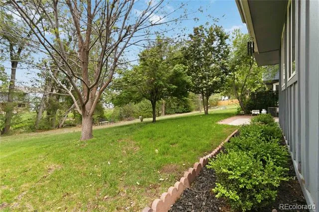 391 Upham Street Lakewood, CO 80226