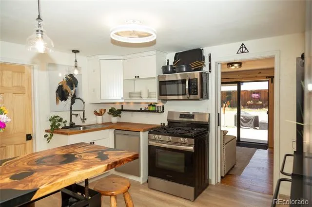 112 E 1st Street Creede, CO 81130