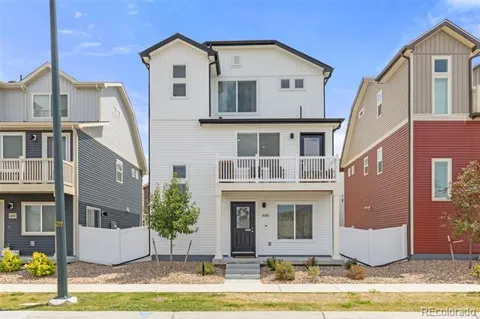 18260 E 51st Place