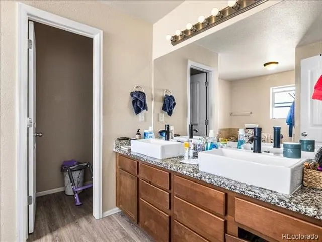 5824 Mark Twain Lane Pueblo, CO 81008