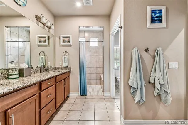 20427 E 52nd Avenue Denver, CO 80249