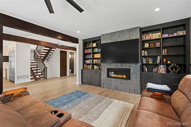 148 S Grape Street Denver, CO 80246