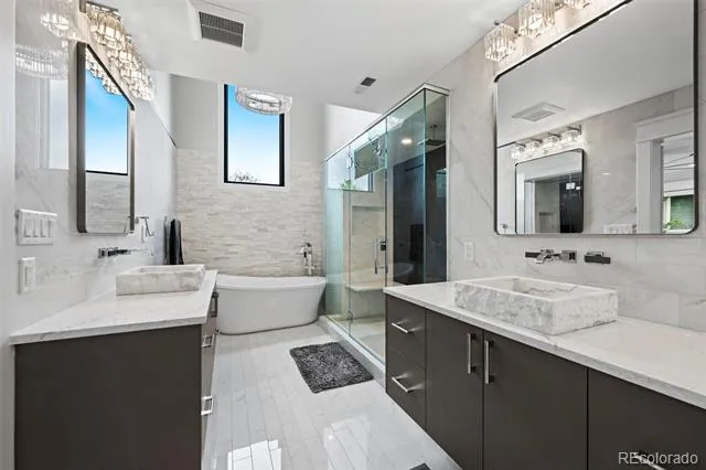 148 S Grape Street Denver, CO 80246