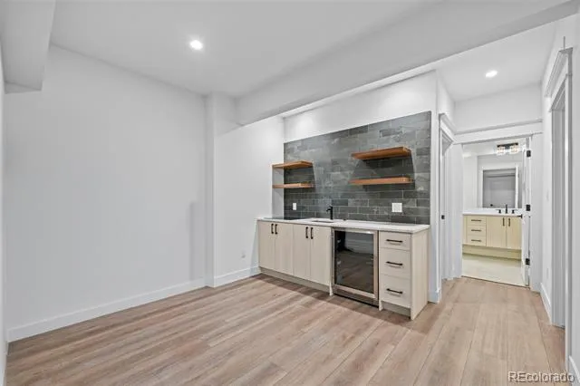 148 S Grape Street Denver, CO 80246