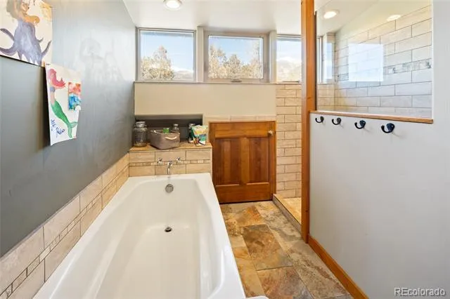 400 W Galena Crestone, CO 81131