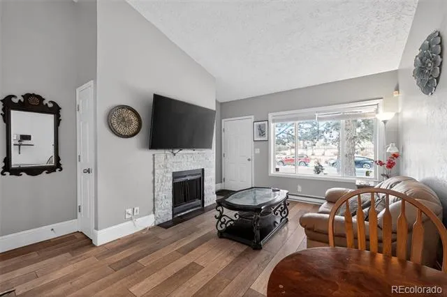 841 crisman Drive #9 Longmont, CO 80501