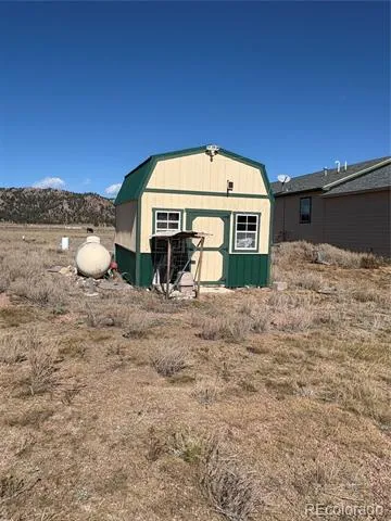 1925 Doe Valley Road Guffey, CO 80820