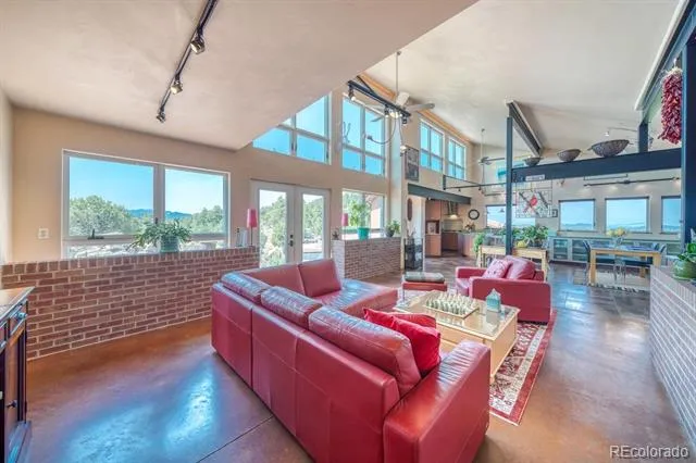 300 Sangre Way Canon City, CO 81212