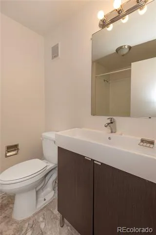 2280 S Oswego Way #305 Aurora, CO 80014