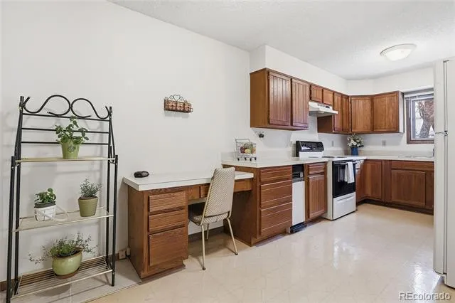 6984 Buckskin Drive Littleton, CO 80125