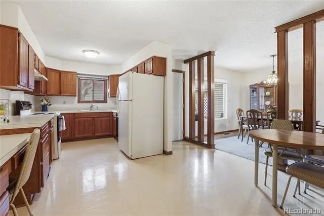 6984 Buckskin Drive Littleton, CO 80125
