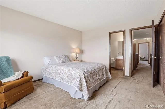 6984 Buckskin Drive Littleton, CO 80125