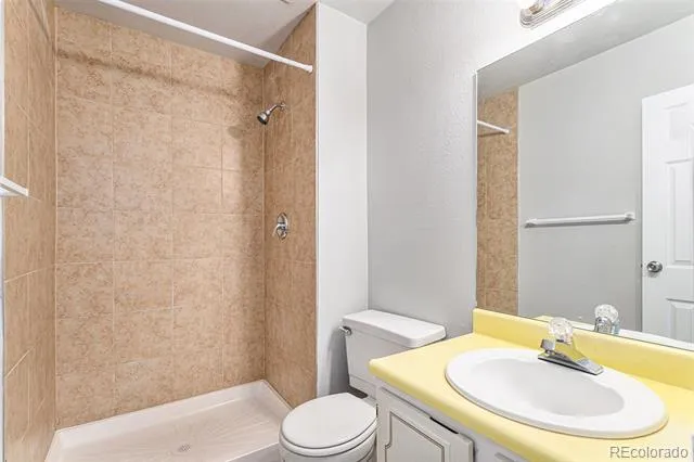6800 E Tennessee Avenue #411 Denver, CO 80224