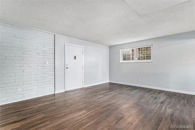 6800 E Tennessee Avenue #411 Denver, CO 80224