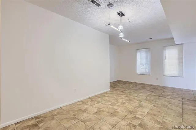 6475 S Dayton Street #102 Englewood, CO 80111