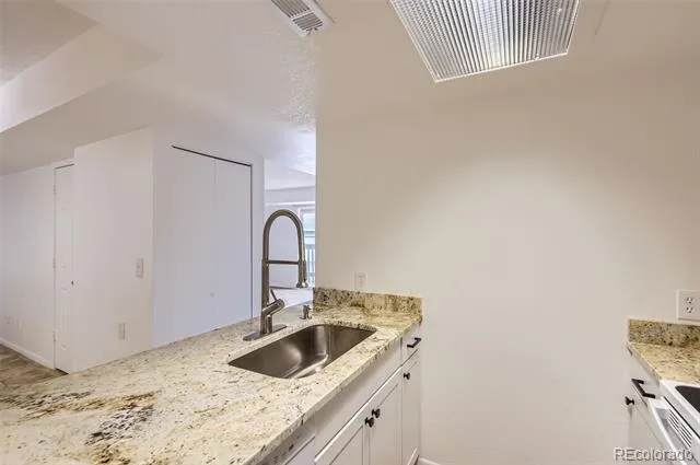 6475 S Dayton Street #102 Englewood, CO 80111