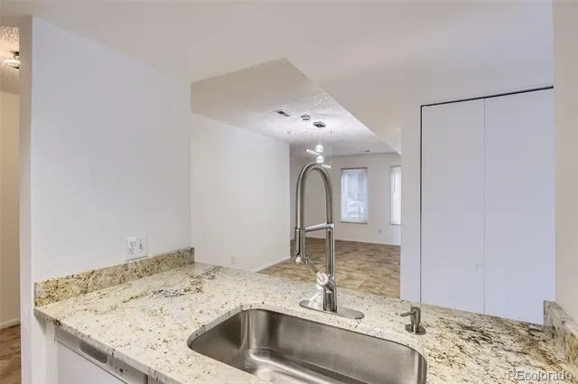 6475 S Dayton Street #102 Englewood, CO 80111