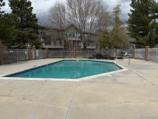 6475 S Dayton Street #102 Englewood, CO 80111