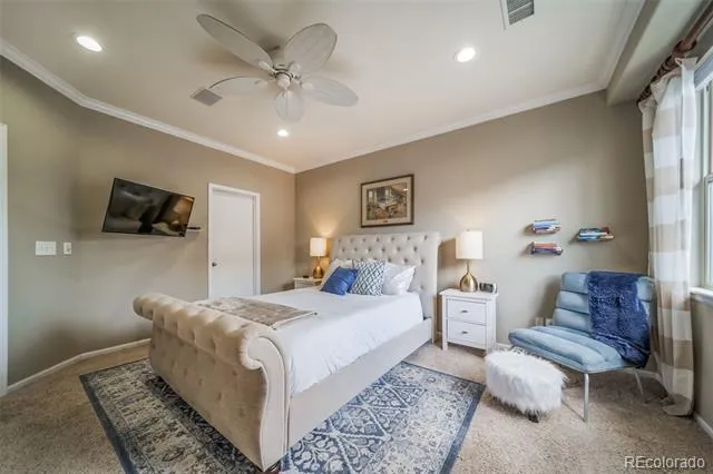 13694 E Weaver Place Englewood, CO 80111