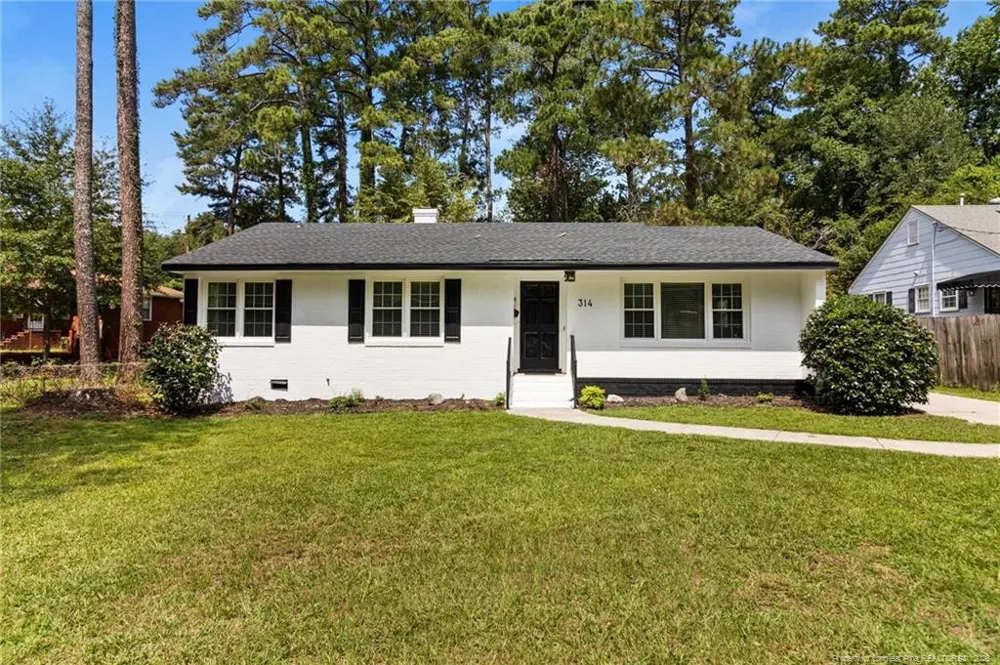 314 Parkview Avenue Fayetteville, NC 28305
