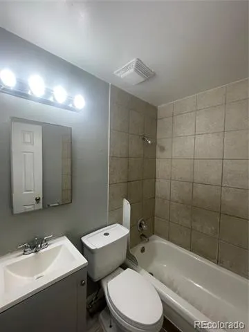 1627 Alton #1627 Aurora, CO 80010