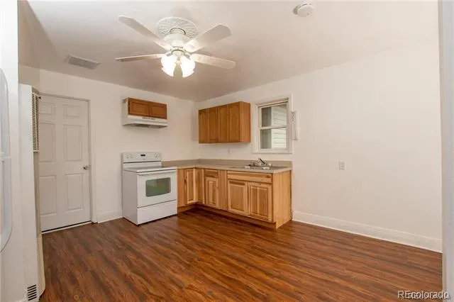 325 E Kiowa Avenue Elizabeth, CO 80107