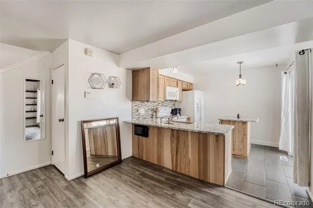 2621 S Xanadu Way #B Aurora, CO 80014