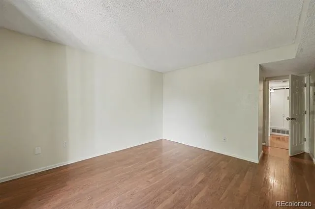 5755 W Atlantic Place #202 Lakewood, CO 80227