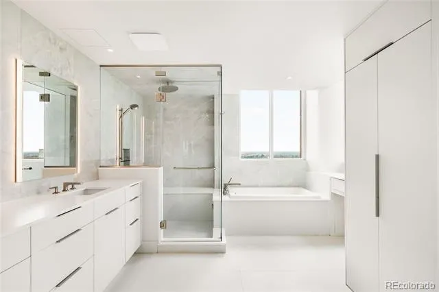 1133 Race Street #16B Denver, CO 80206