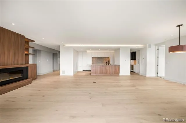 1133 Race Street #16B Denver, CO 80206