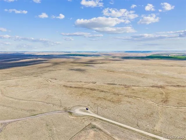 69660 E Briarwood Place Byers, CO 80103