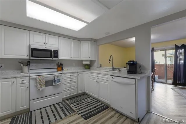 6556 S Yukon Way Littleton, CO 80123
