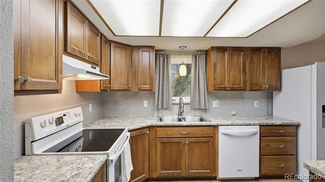817 Meng Drive Fort Morgan, CO 80701