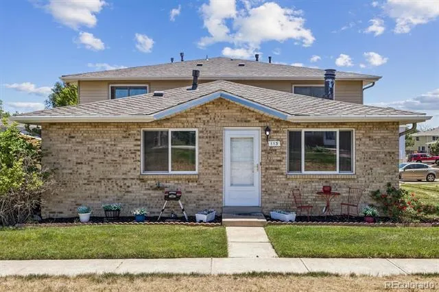 3351 S Field Street #113 Lakewood, CO 80227