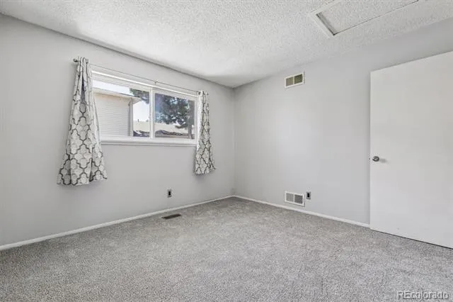 3351 S Field Street #113 Lakewood, CO 80227