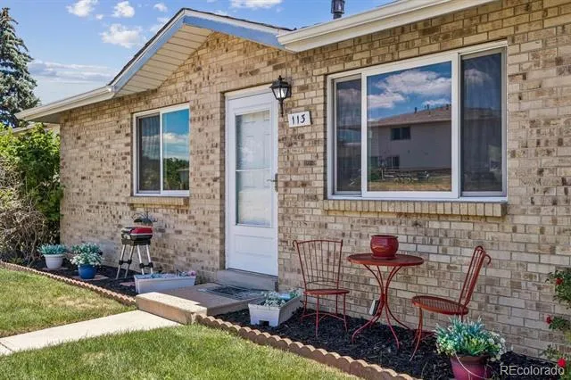 3351 S Field Street #113 Lakewood, CO 80227
