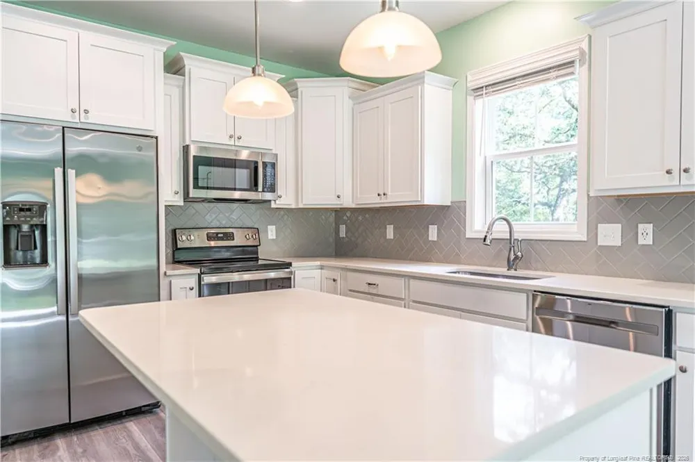 170 Lakeview Drive Southern Pines, NC 28387