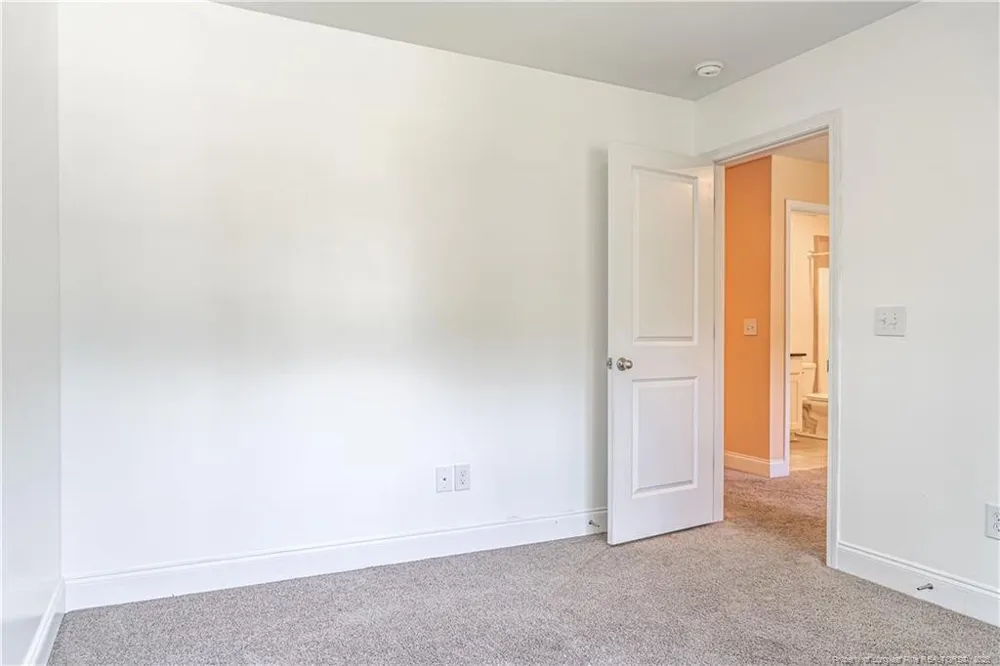 170 Lakeview Drive Southern Pines, NC 28387
