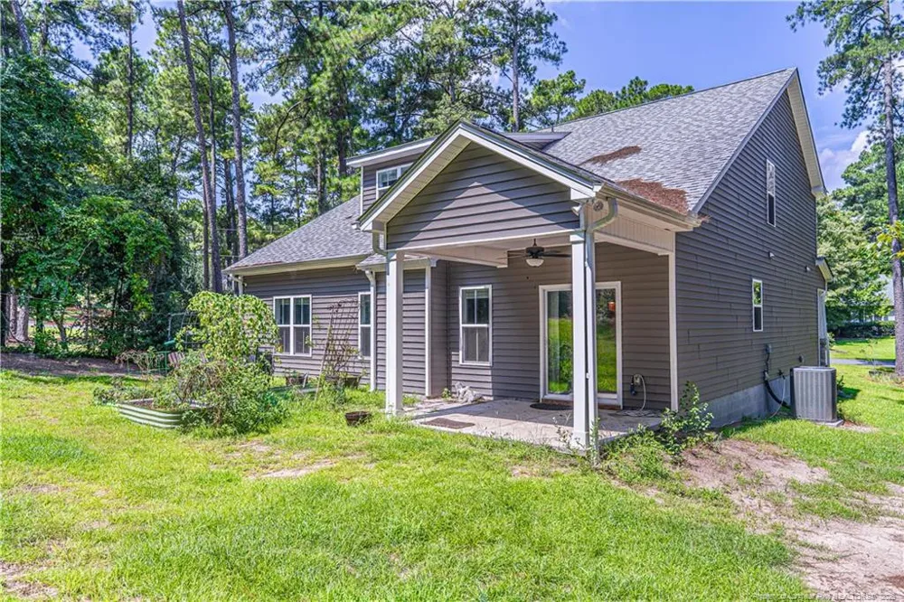 170 Lakeview Drive Southern Pines, NC 28387