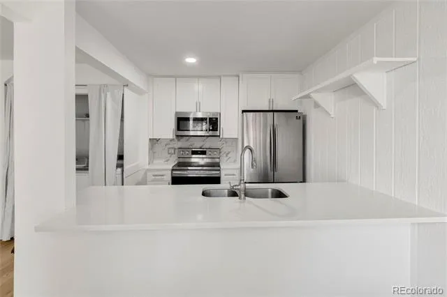 2622 S Xanadu Way #B Aurora, CO 80014
