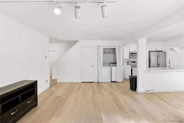 2622 S Xanadu Way #B Aurora, CO 80014