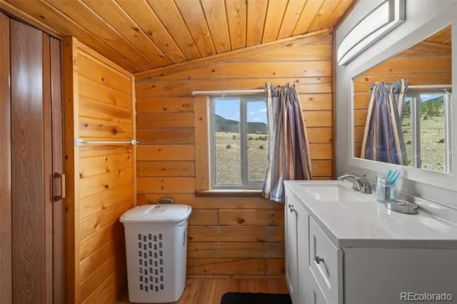 7256 Jefferson Road Hartsel, CO 80449