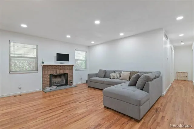 19093 E Bates Avenue Aurora, CO 80013