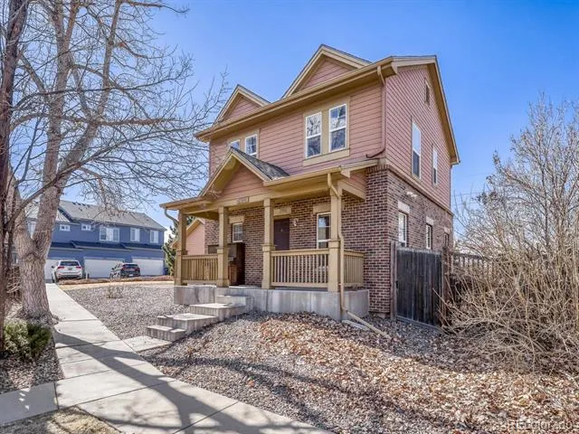 23341 E Saratoga Circle Aurora, CO 80016