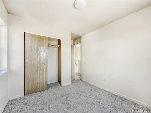 23341 E Saratoga Circle Aurora, CO 80016